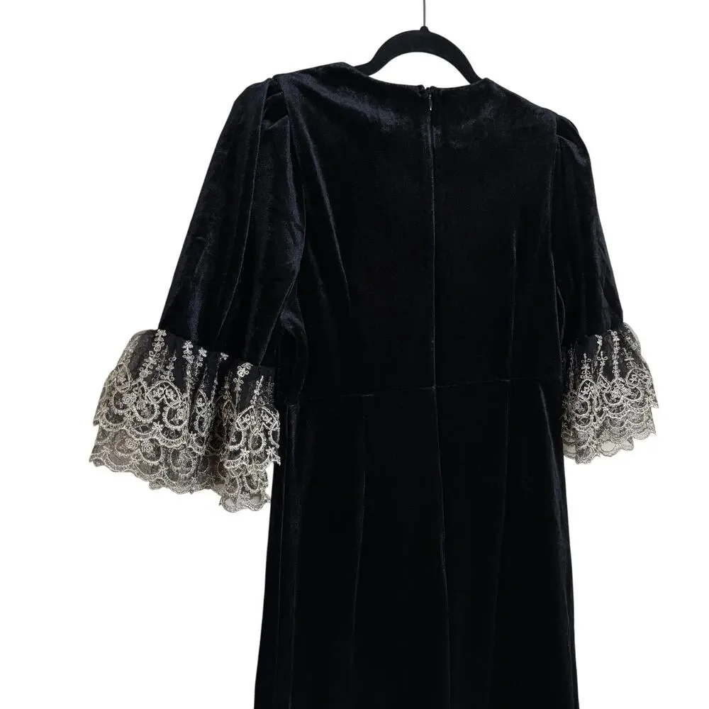 NEW Tuckernuck Pomander Place Black Velvet Lillith Dress Maxi Lace Small $228 - Picture 4 of 4